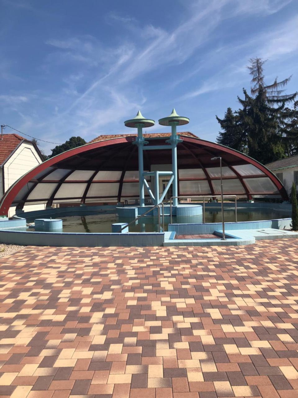 Aquasol Resort Mosonmagyaróvár Eksteriør bilde