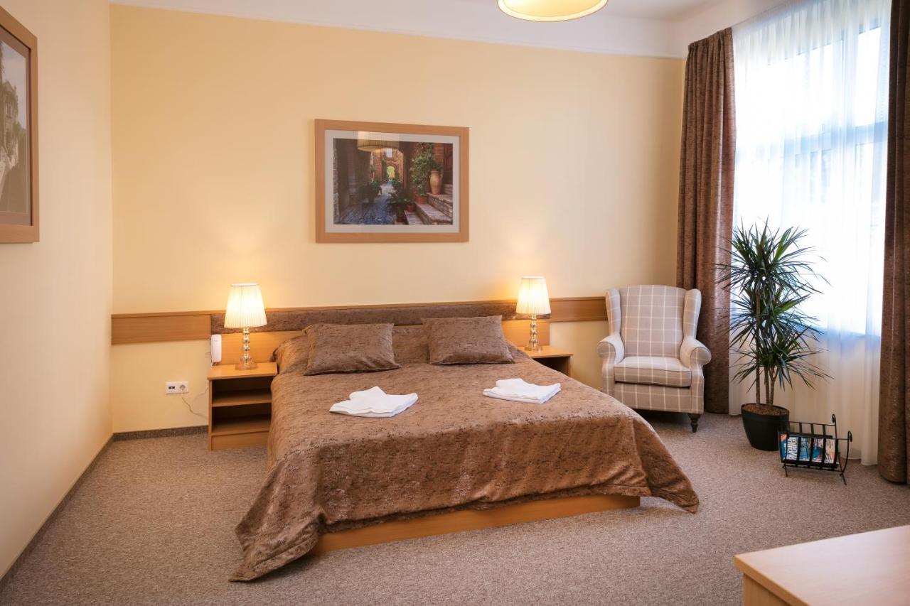 Aquasol Resort Mosonmagyaróvár Eksteriør bilde